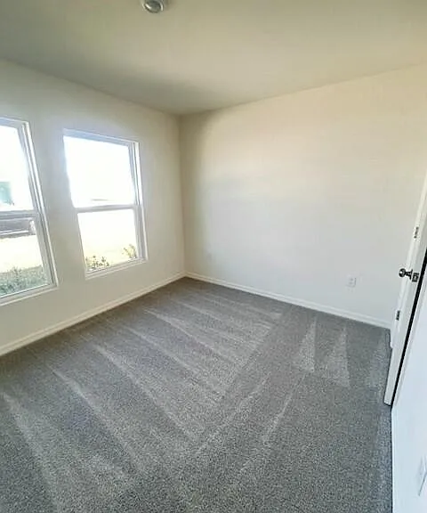 1252 Stone Ridge Cir — Photo 4