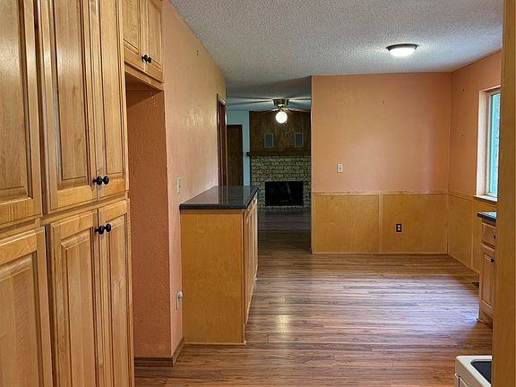 3rd image of 3206 Monta Pl