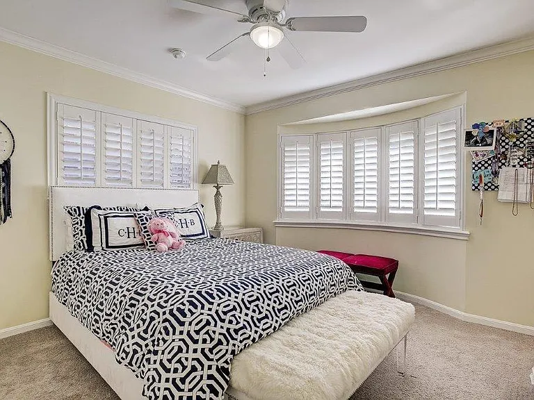 Bay window in second bedroom