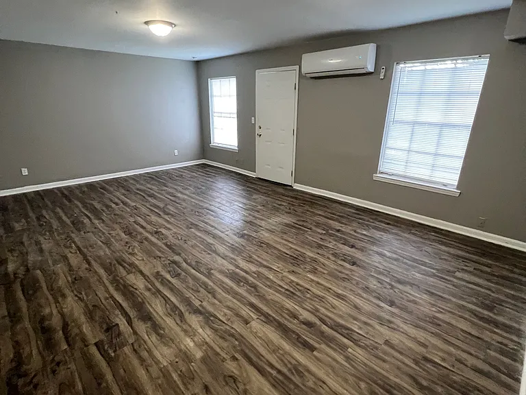6293 Teletha Ln #6299 — Photo 2