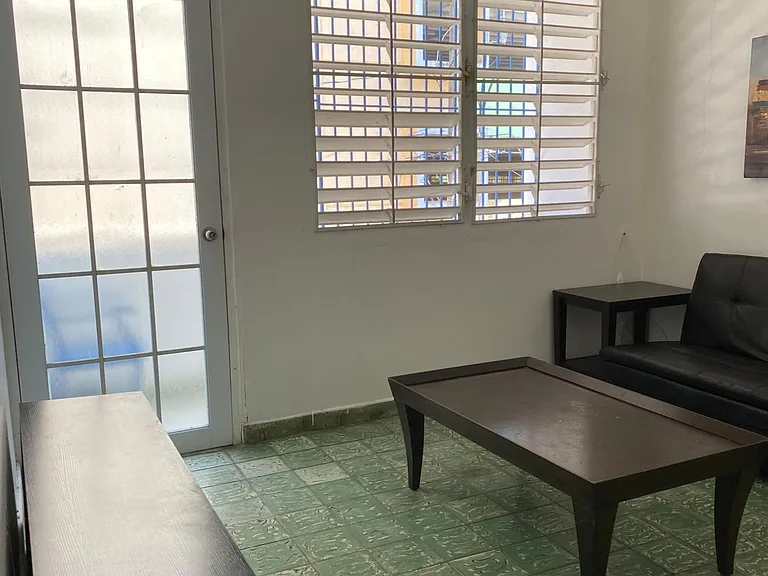 26 Corchado #2-B — Photo 25