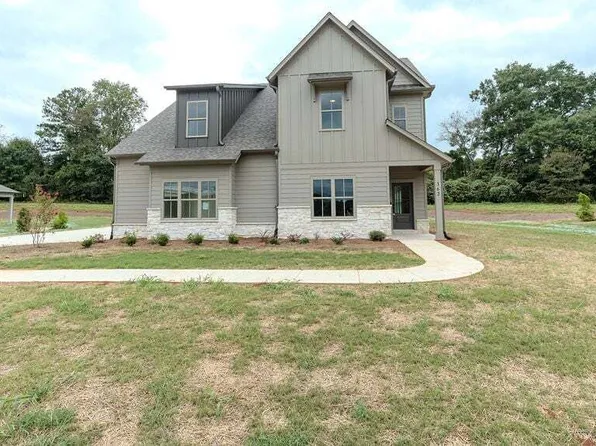 362 Races Rd, Hoschton, GA 30548