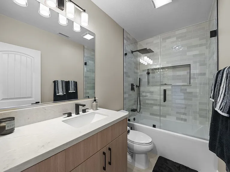 21928 Cortina Pl — Photo 24