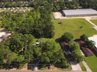 14128 W Club Deluxe Rd, Hammond, LA 70403