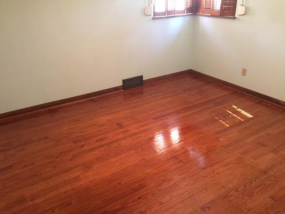 2nd image of 7611 Woodmar Ave