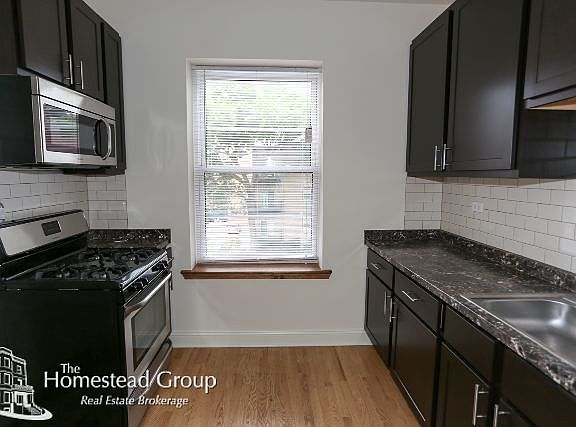2nd image of 1010 W Sunnyside Ave APT 003