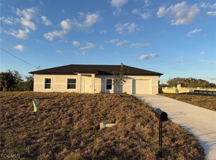 1409 NE 23rd St, Cape Coral, FL 33909