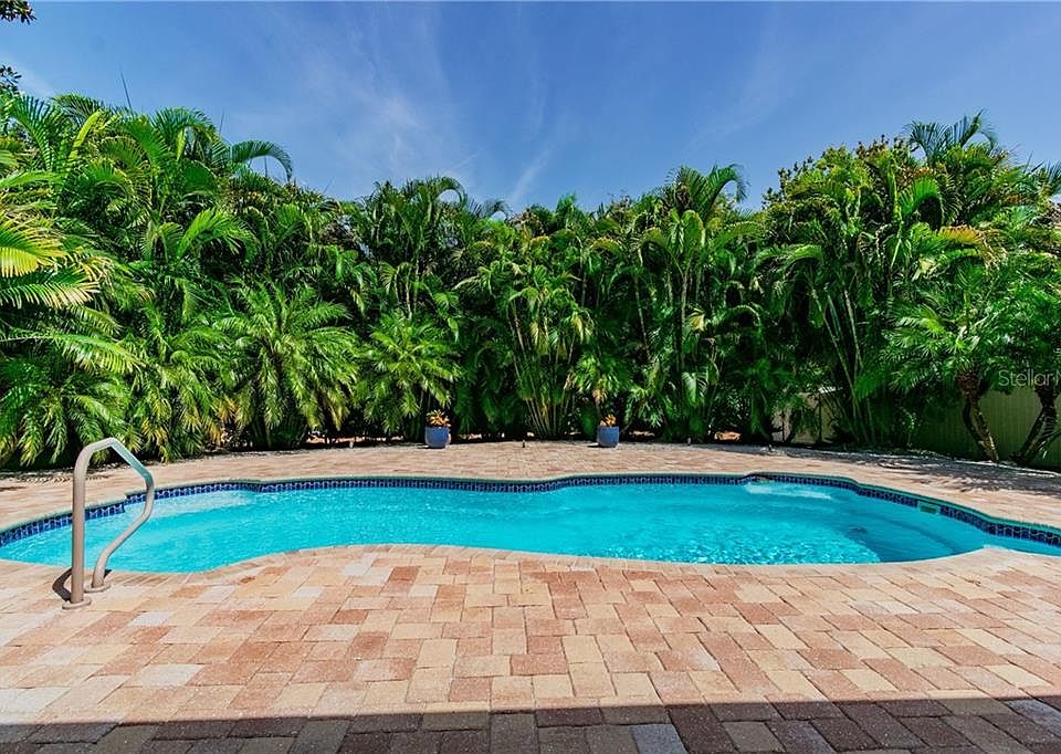 1st image of 3048 Kapok Kove Dr