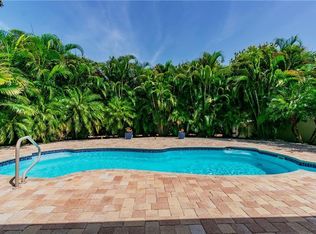 3048 Kapok Kove Dr, Clearwater, FL 33759