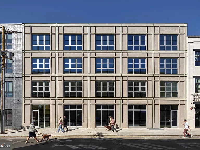 2406 Frankford Ave #8 — Photo 1