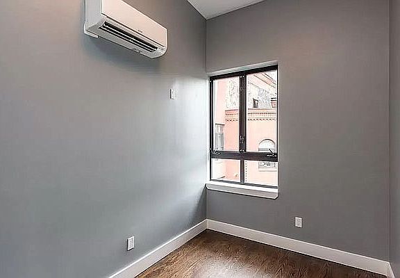 5th image of 20 Belvidere St #2