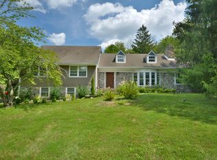 4 Spring Ln, Springfield, NJ 07059