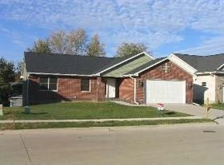 1526 Tofting Ave, Iowa City, IA 52240