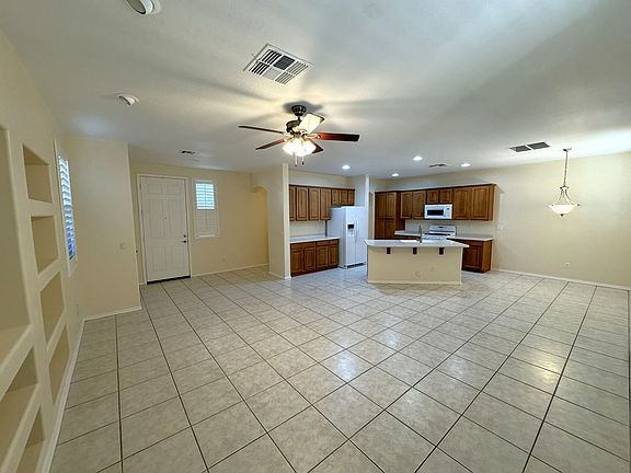 5th image of 15477 W Jackson St