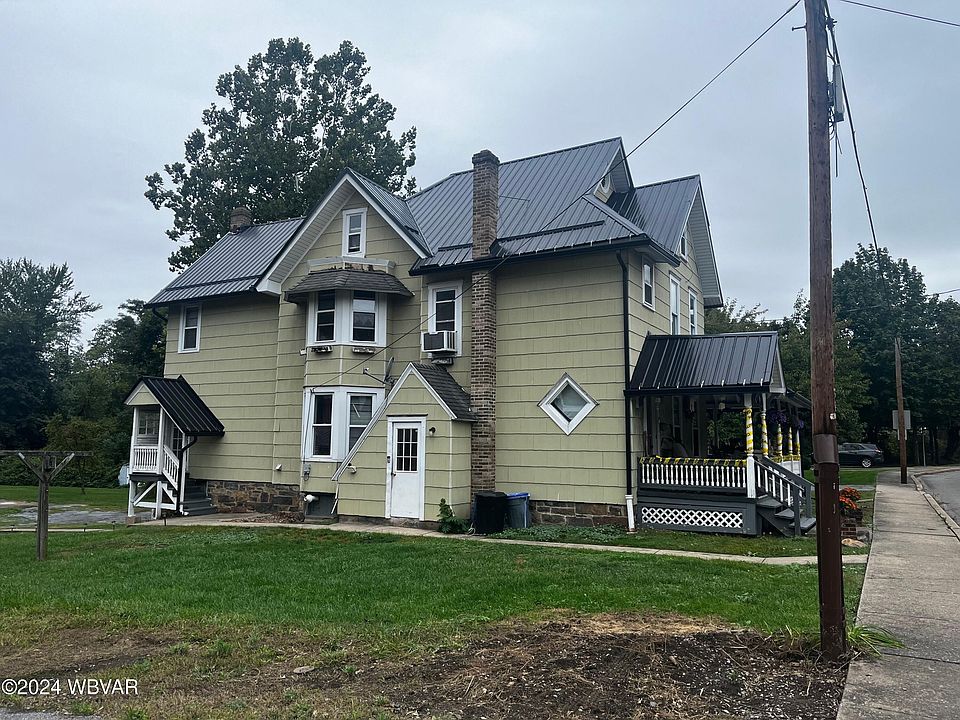 2nd image of 110 Valley St S