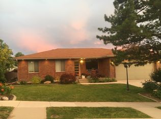 2118 E Meadow Lark Way, Sandy, UT 84093