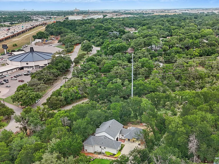 1520 Oakhurst Scenic Dr — Photo 37
