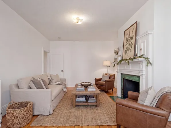 16 Glenville Ave APT 1, Allston, MA 02134