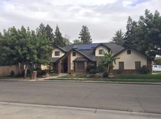 6448 N Thorne Ave, Fresno, CA