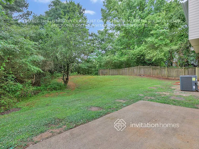 2335 Ambassador Dr — Photo 23