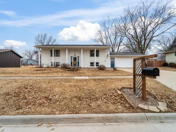 1610 W Jackson St, Knoxville, IA 50138