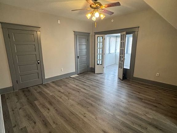 5th image of 938 Lincoln Ave #940-2B