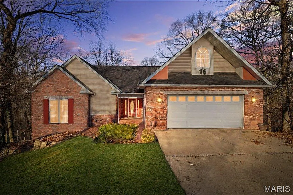16 Forestview Ct photo 1