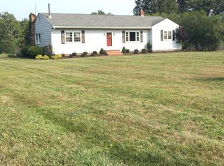 20579 Foster Rd, Wellington, OH 44090