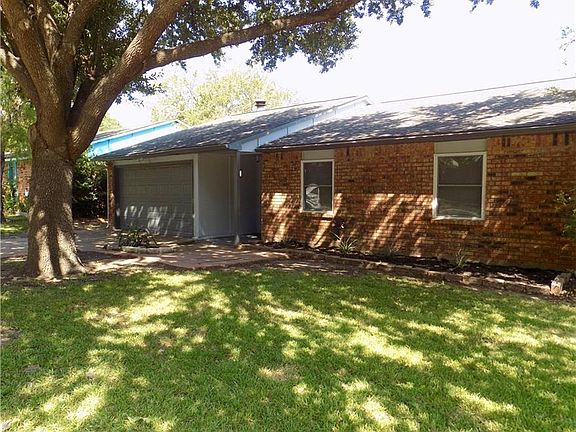 2nd image of 6022 Lakecrest Dr