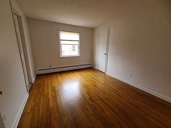 3rd image of 133 Prospect St #11362205
