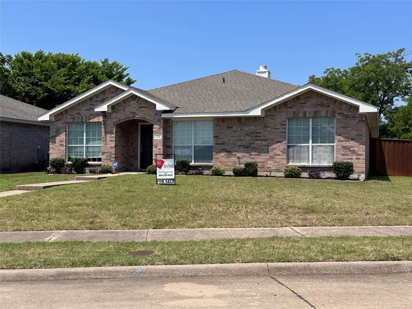 195 Rolling Ct, Lancaster, TX 75146