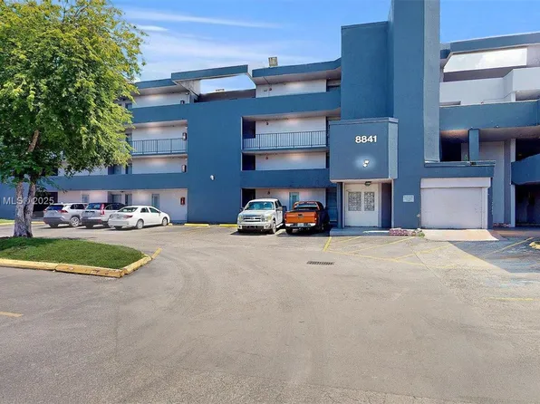 8841 W Flagler St APT 103, Miami, FL 33174