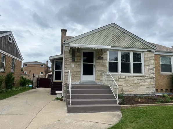 2256 S 15th Ave, North Riverside, IL 60546