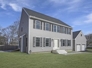 1092 Pleasant St, Weymouth, MA 02189