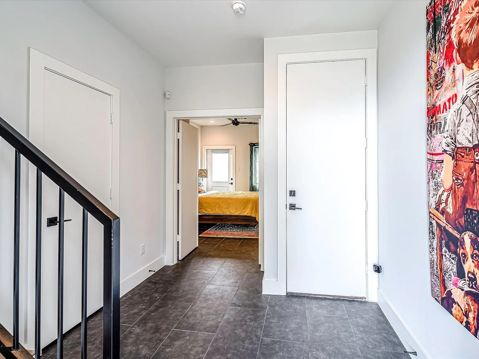 3 bed, 3.5 bath, 2062 sqft, $3,100 — Photo 4