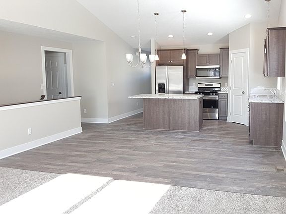 4th image of 11531 Norfolk Dr #48