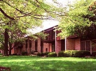 16475 Heather Ln #S202, Middleburg Heights, OH 44130