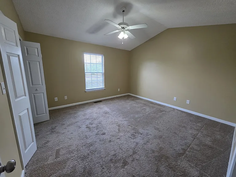 50 Princeton Glen Ct — Photo 12