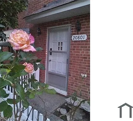 1 bed, 600 sqft, $1,100 — Photo 2