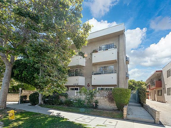 3rd image of 4319 Dixie Canyon Ave APT 4