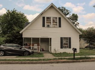517 Trade St, Greer, SC 29651