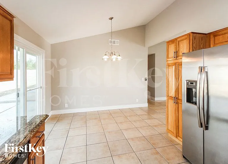 904 Shadow Mountain Pl — Photo 5