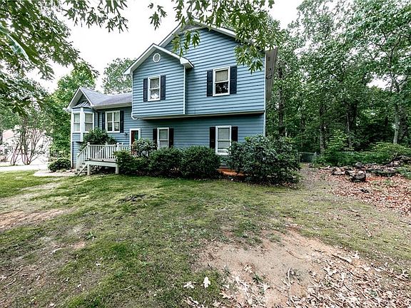 3rd image of 1905 Woodberry Ct