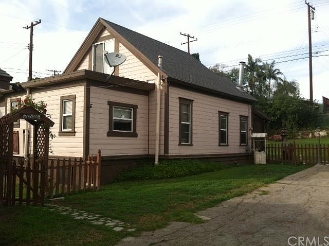 1st image of 10129 Shadypoint Dr
