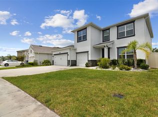 1297 Bering Rd, Wesley Chapel, FL 33543