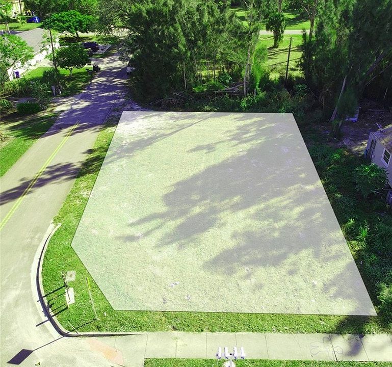 1st image of 2887 Evans Ave