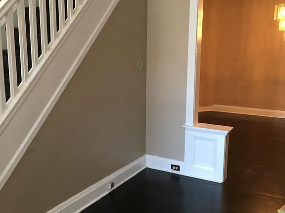 Living with Dinning in background