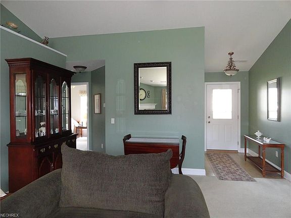 5th image of 1457 Chesapeake Ave