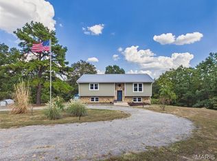 13950 Haystack Ln, Dixon, MO 65459