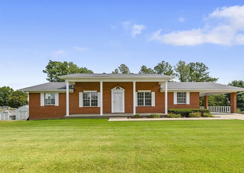 1st image of 640 Krestview Dr